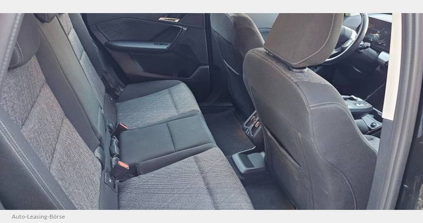 BMW iX1 xDrive30, AHK / inkl. Wartung und Reparatur