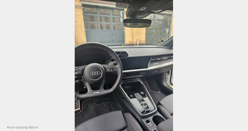 Audi S3 Limousine TFSI 228(310) kW(PS) S tronic