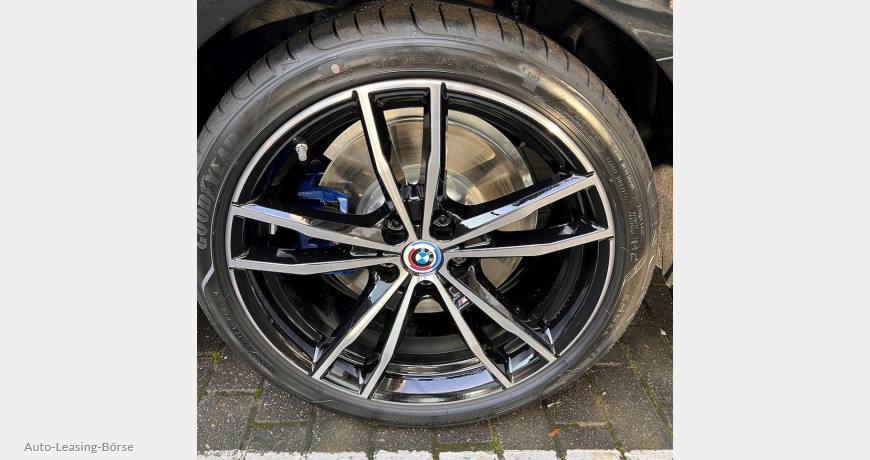 BMW 330e Touring (PLUG-IN), inkl. Wartung und Reparatur, Anschlussgarantie