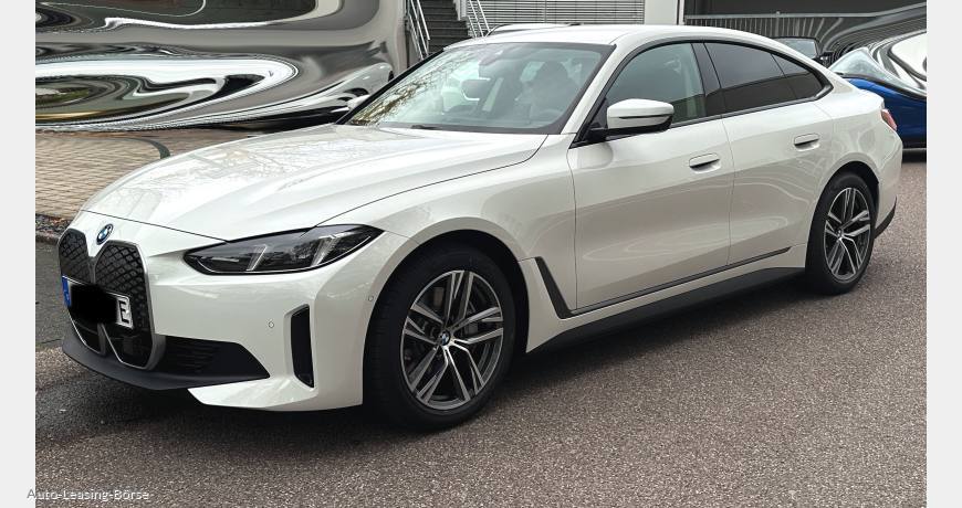 BMW i4 eDrive40 Gran Coupé, AHK 