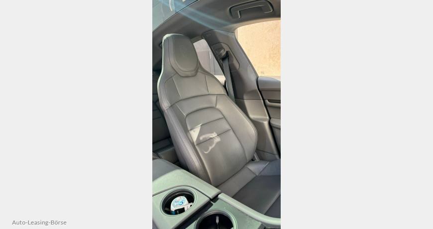 Porsche Taycan 4S